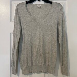 J. Crew Women's Light Gray V-Neck Sweater